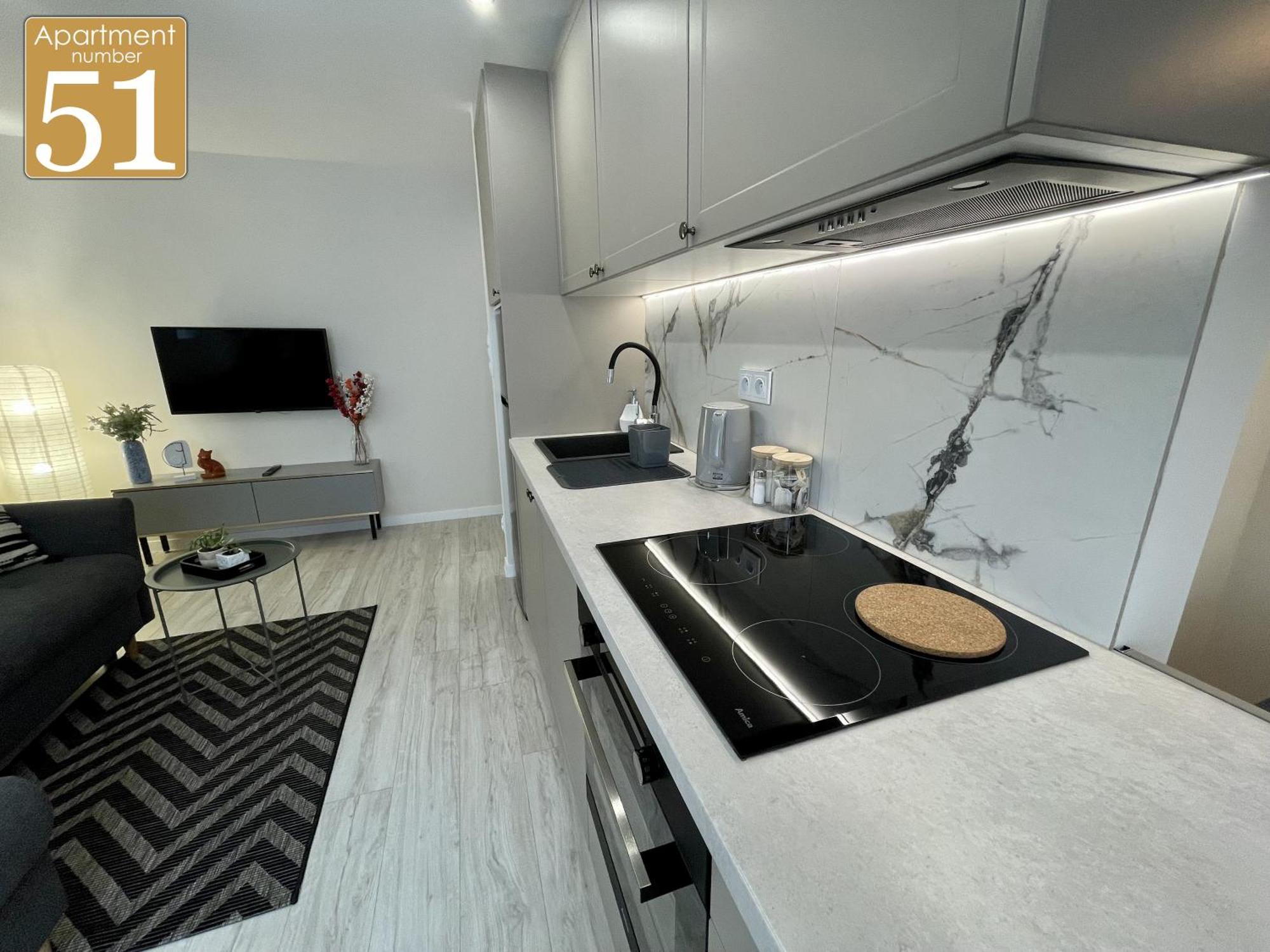 Piekny Przytulny Apartament - Blisko Akwenu Wodnego Radom Buitenkant foto