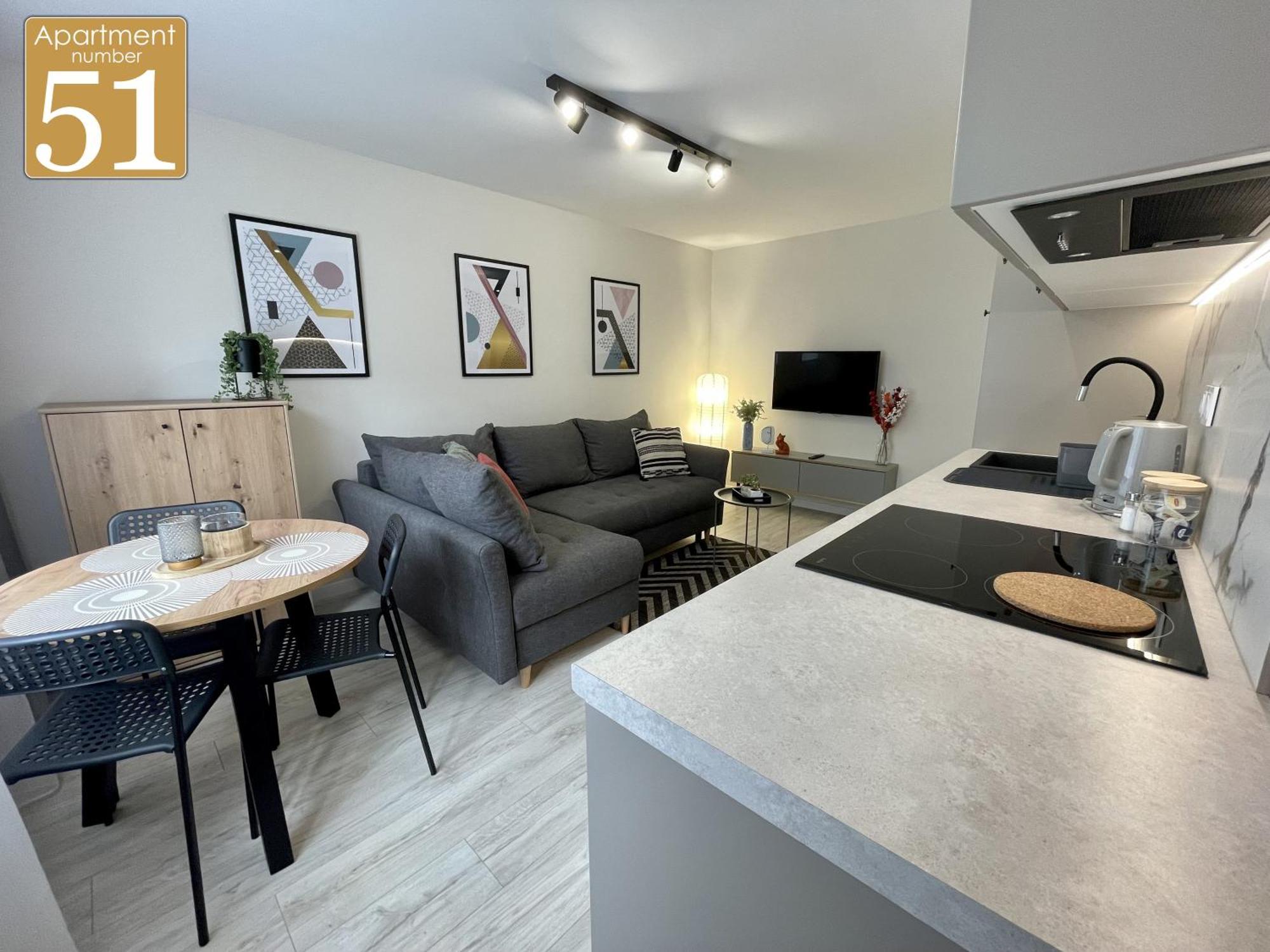 Piekny Przytulny Apartament - Blisko Akwenu Wodnego Radom Buitenkant foto